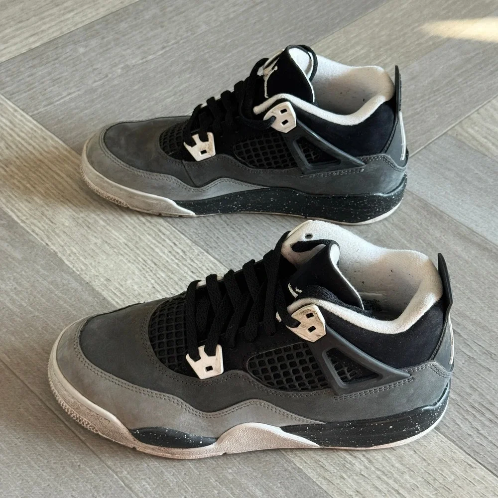 Jordan 4 Retro Fear 2024 Cool Grey Black White FV4537-002 Kids Size 3Y Hypebeast